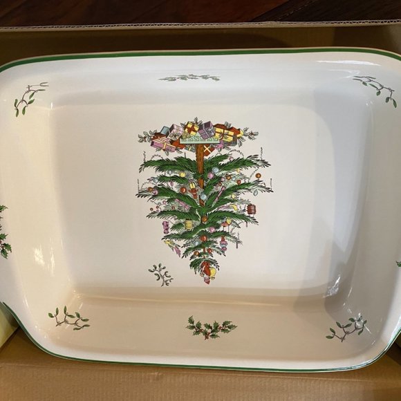 Spode Christmas Tree Large Rectangular Handled Dish | Deep Baking Pan for Oven - Picture 4 of 7